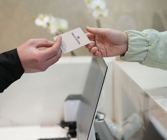 בית מלון כפרי Troci