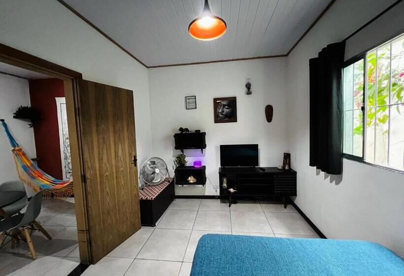 ペンション Deivão Host