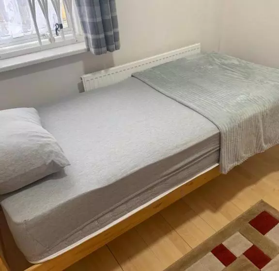 Majatalo Goodmayes Park Home