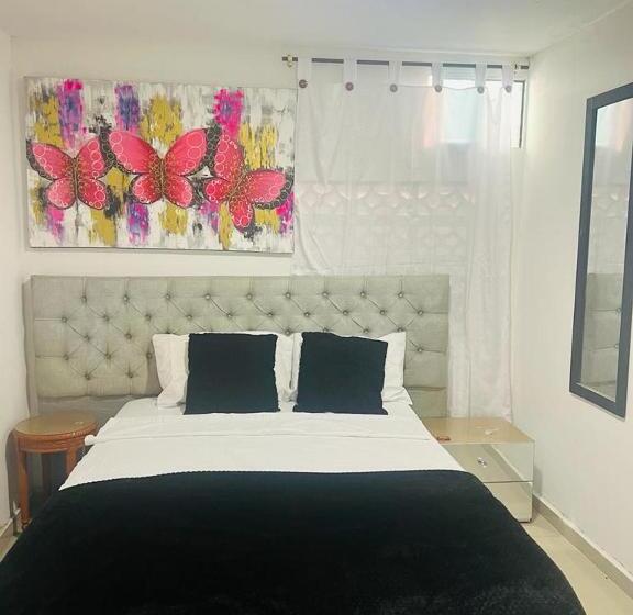 پانسیون Premium81street