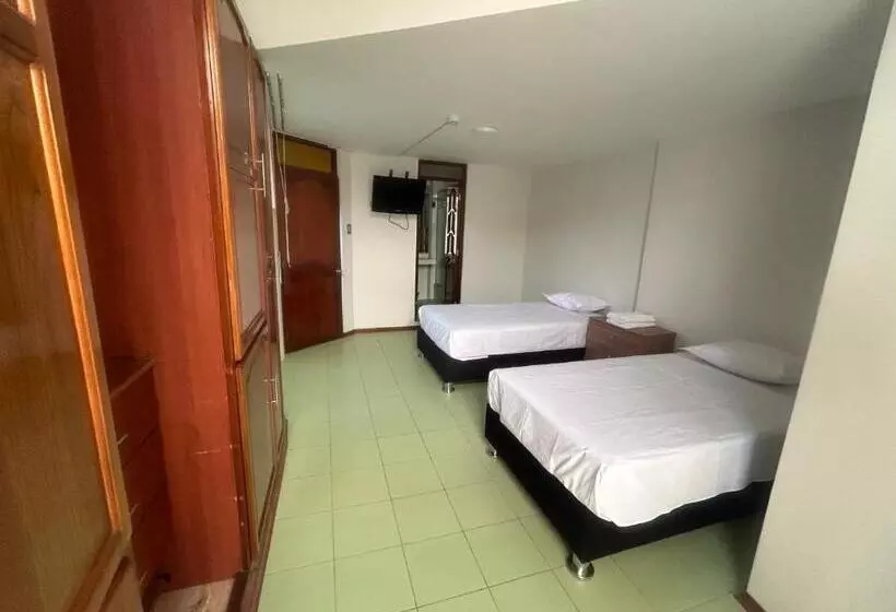 Majatalo Recreo Beach