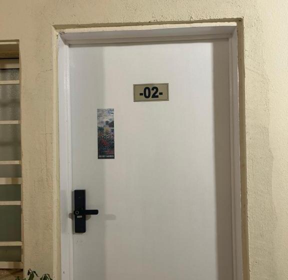 استوديو الحديقه الســرية Secret Garden