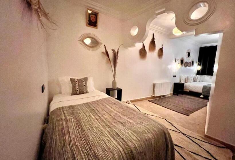 בית מלון כפרי Riad Sahara Stars Dades