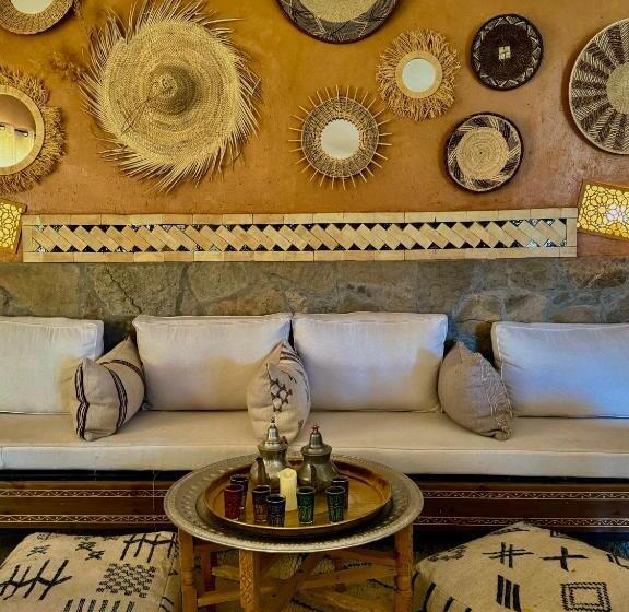 בית מלון כפרי Riad Sahara Stars Dades