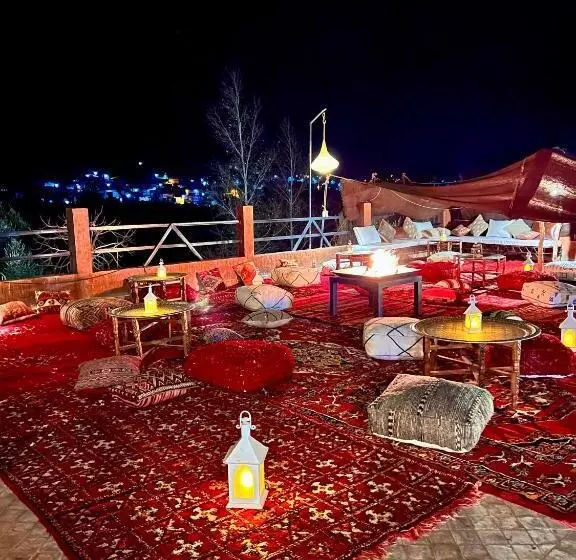 Hotelli Riad Sahara Stars Dades