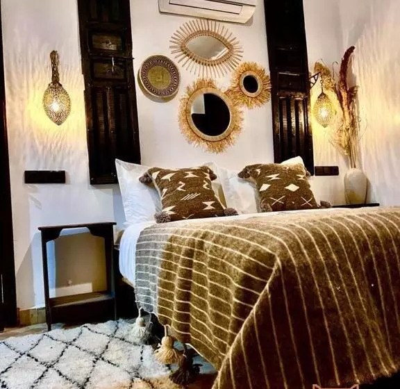 Hotelli Riad Sahara Stars Dades