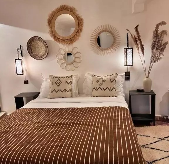 Hotelli Riad Sahara Stars Dades