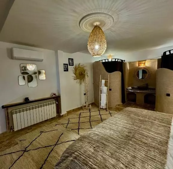 Hotelli Riad Sahara Stars Dades