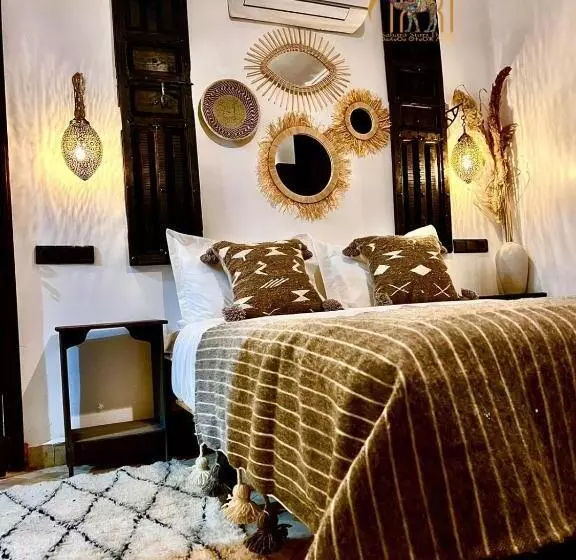 Hotelli Riad Sahara Stars Dades