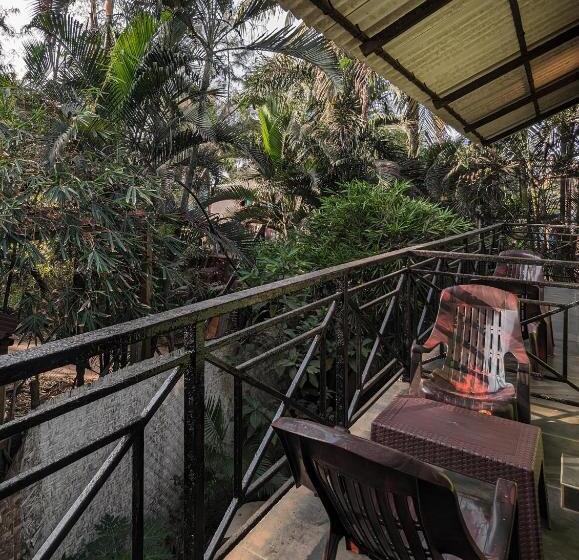 فندق Seaside Serenity Resort