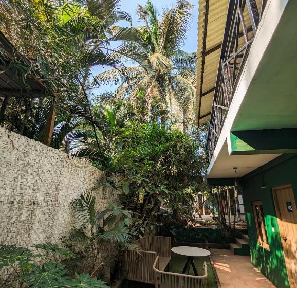 فندق Seaside Serenity Resort