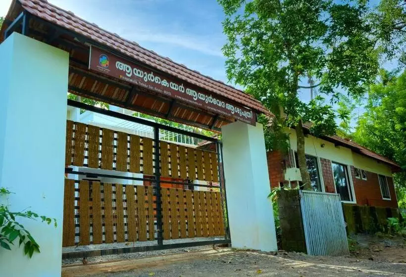 ペンション Ayurcare Ayurveda Irinjalakuda