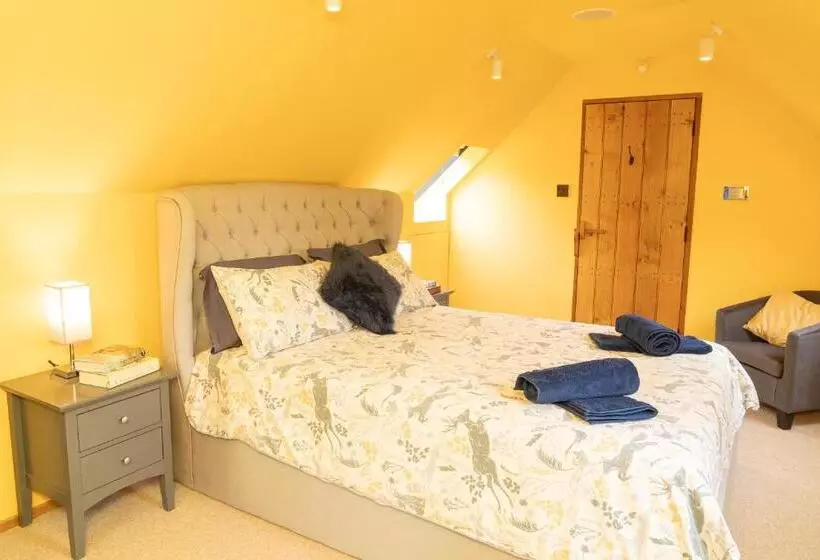 ペンション Mattie S Loft