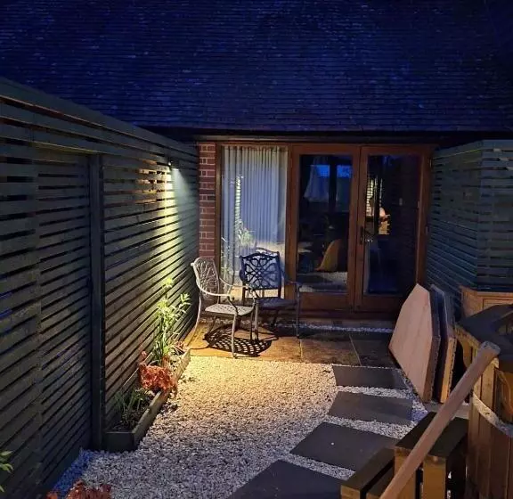 ペンション Mattie S Loft