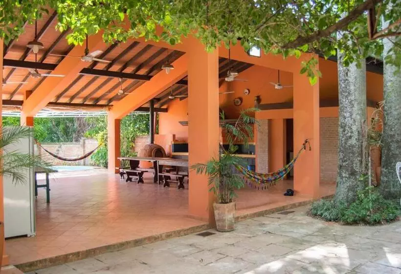 پانسیون Quinta Los Lapachos De Ypané