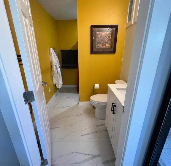 膳宿费 Whitewater Cottage