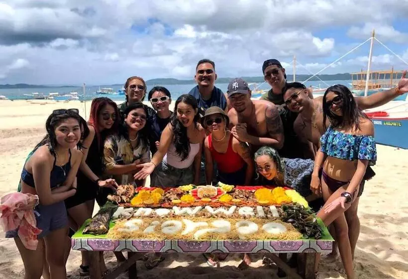 هاستل Knowwell Siargao
