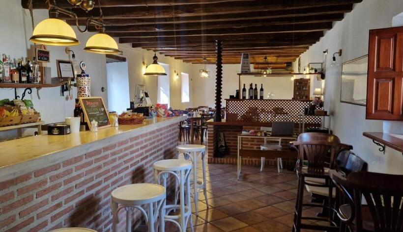 Albergue Laganares   Pilgrims Hostel