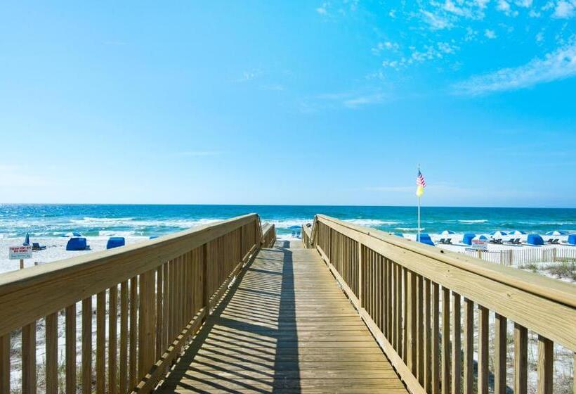 Beach Front Luxury, Amazing Views, Indigo East, 5 Stars,   2 Balconies , Guest Choice Award!