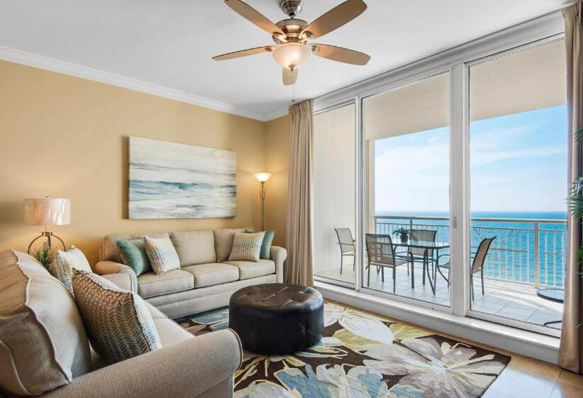 Beach Front Luxury, Amazing Views, Indigo East, 5 Stars,   2 Balconies , Guest Choice Award!