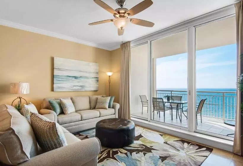 Beach Front Luxury, Amazing Views, Indigo East, 5 Stars,   2 Balconies , Guest Choice Award!