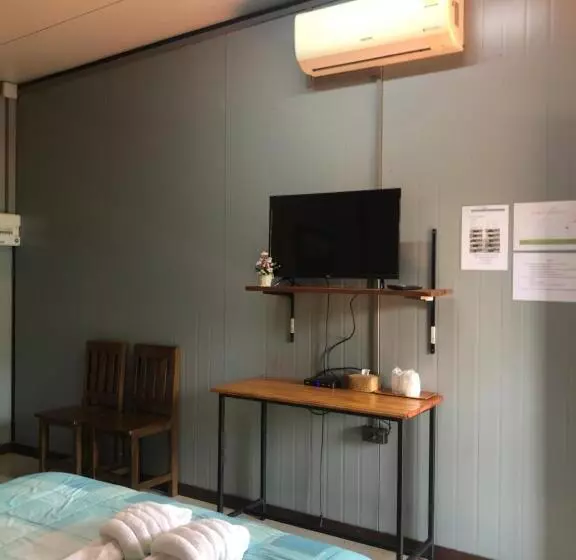 ホテル โรงแรมกรีนแฮปปี้โฮมสเตย์