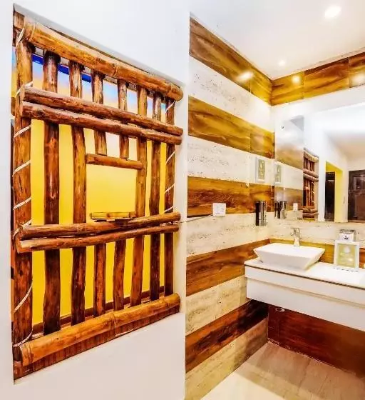 ホテル An Resort Mashobra !! Balcony View Rooms !! Parking !! Open Terrace !! Playing Zone !! Best Selling