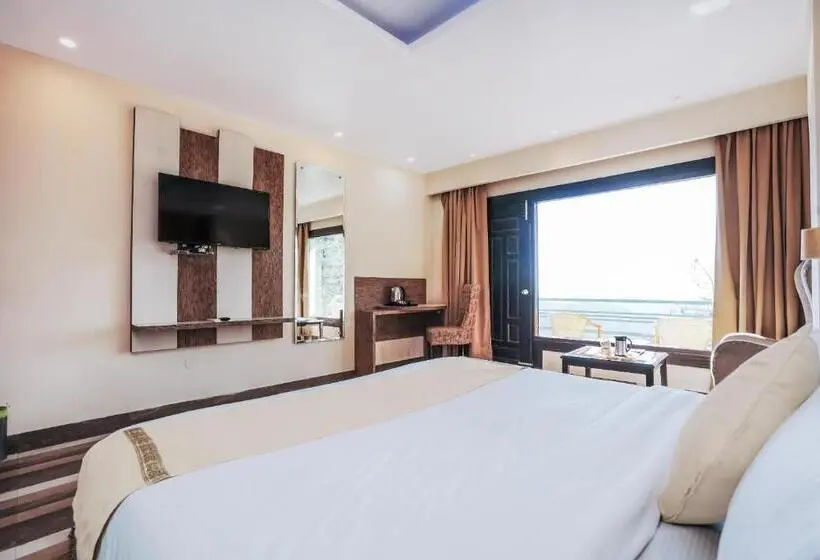 ホテル An Resort Mashobra !! Balcony View Rooms !! Parking !! Open Terrace !! Playing Zone !! Best Selling