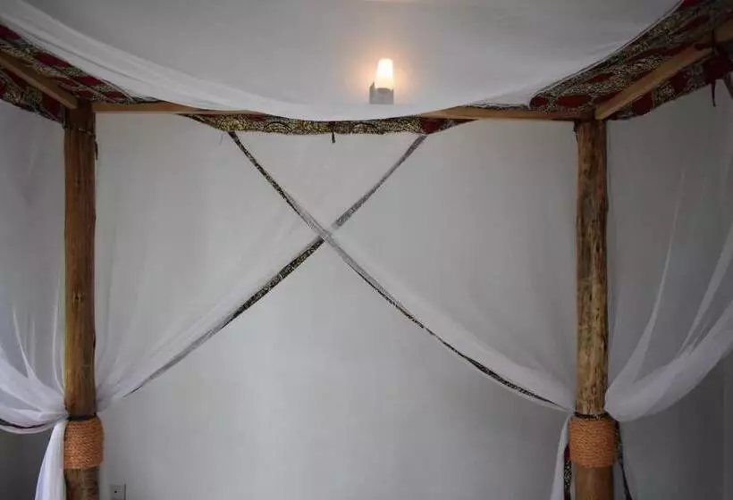 هتل Kilimanjaro Accommodation