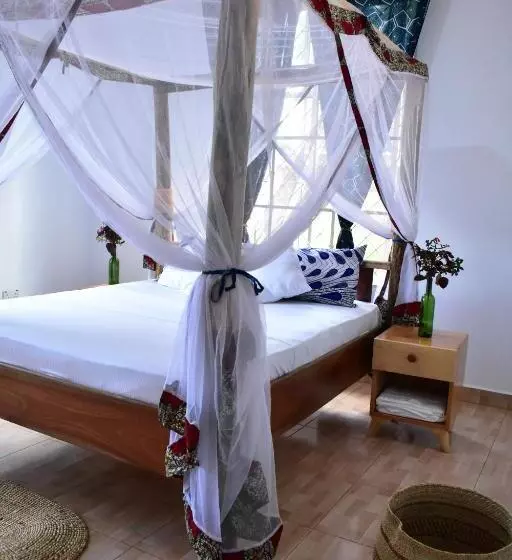 هتل Kilimanjaro Accommodation