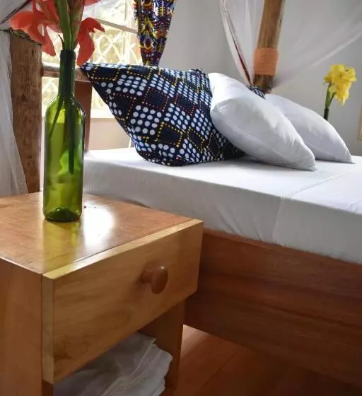 هتل Kilimanjaro Accommodation