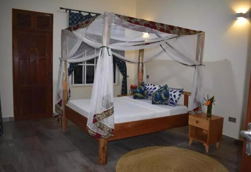 هتل Kilimanjaro Accommodation