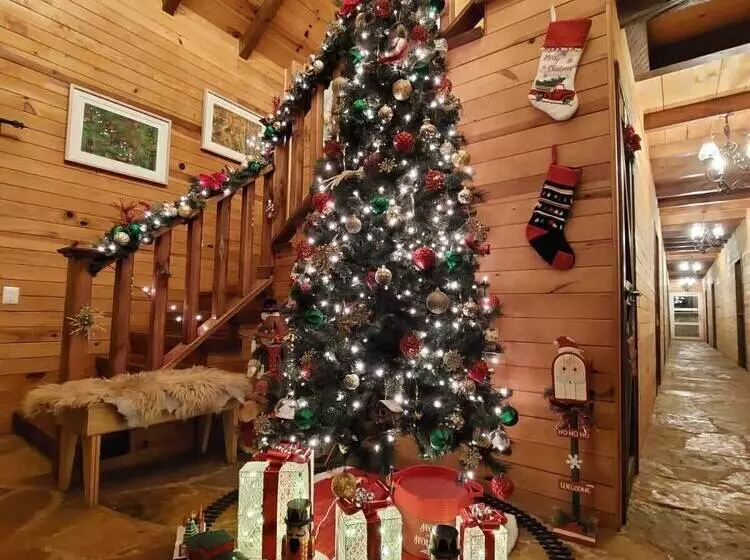 Hotelli La Cabaña Del Bosque