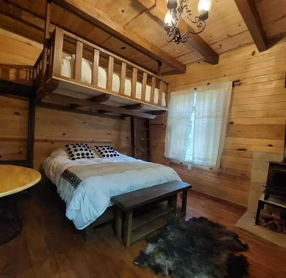 Hotelli La Cabaña Del Bosque