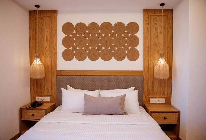 בית מלון כפרי Villaqua Boutique