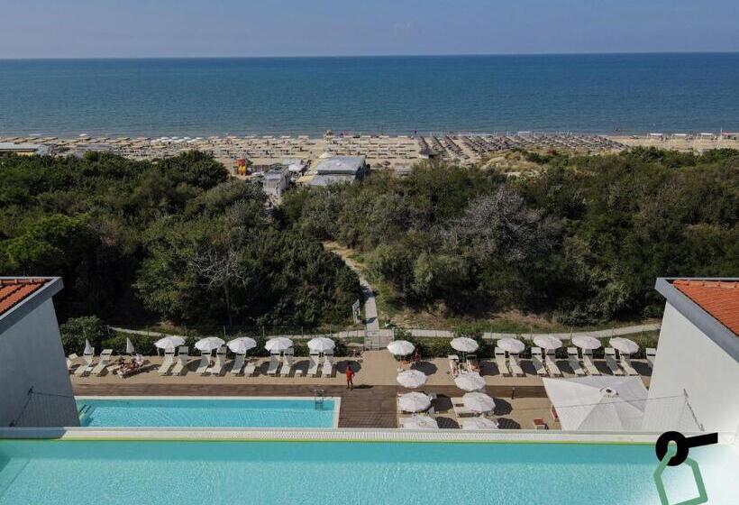 Hotiday Hotel Tirrenia