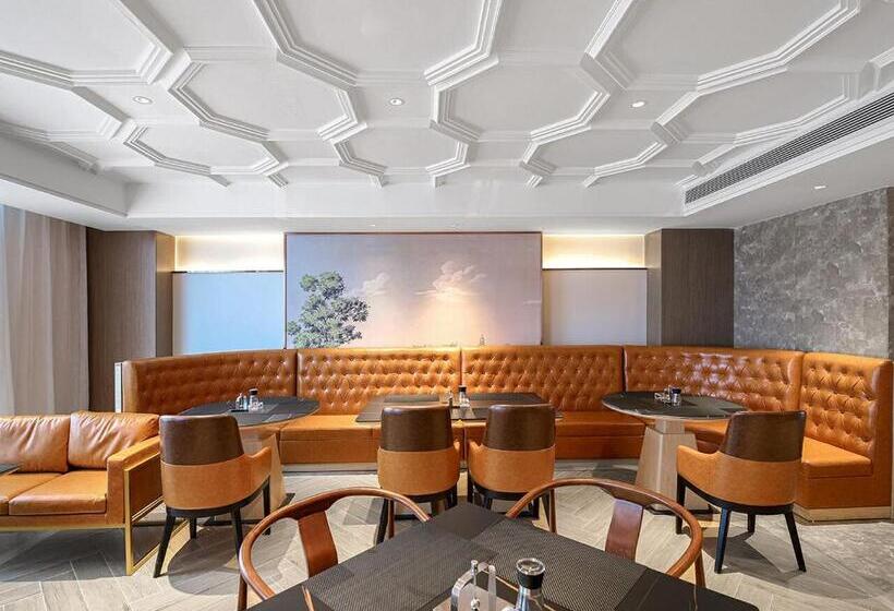 Vienna International Hotel Lanzhou Sasseur Outlets & Yellow Riverside