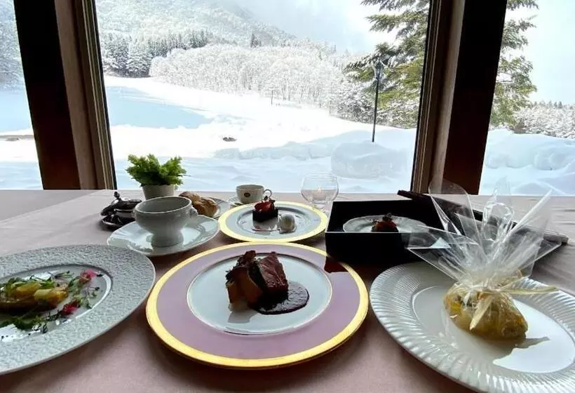 White Hotel Grand Hakuba