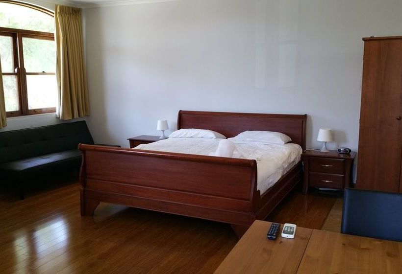 Adelaide House Apartments Fremantle