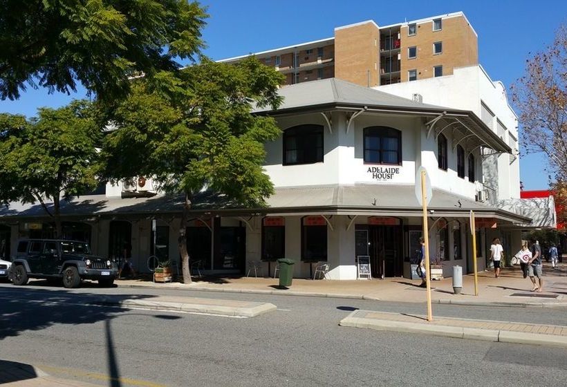 Adelaide House Apartments Fremantle