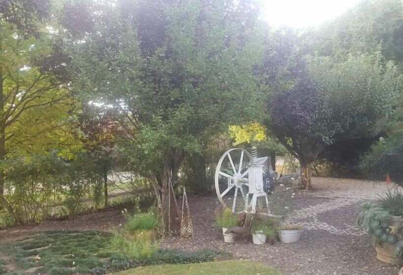 Ambleside Clarens Self Catering Cottages