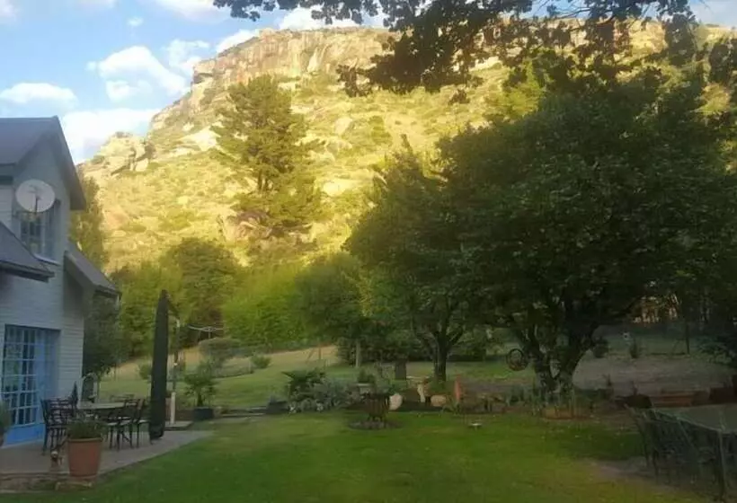 Ambleside Clarens Self Catering Cottages