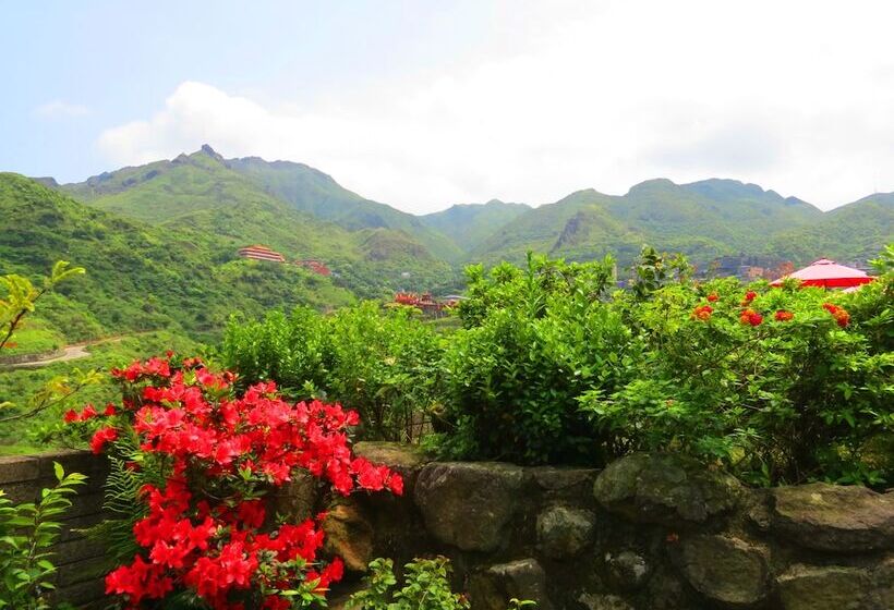 تختخواب و صبحانه Formosa Arcadian Villa