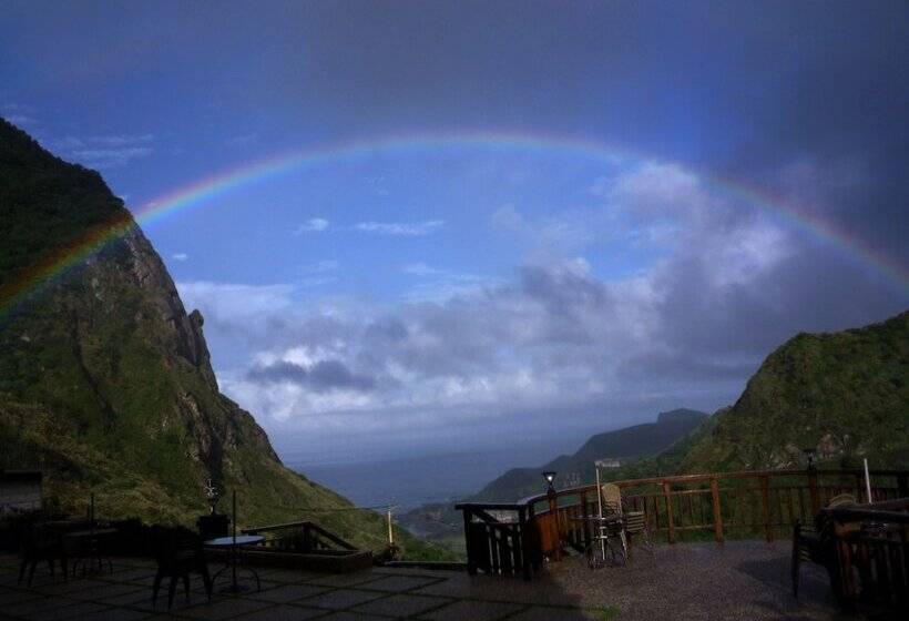 تختخواب و صبحانه Formosa Arcadian Villa