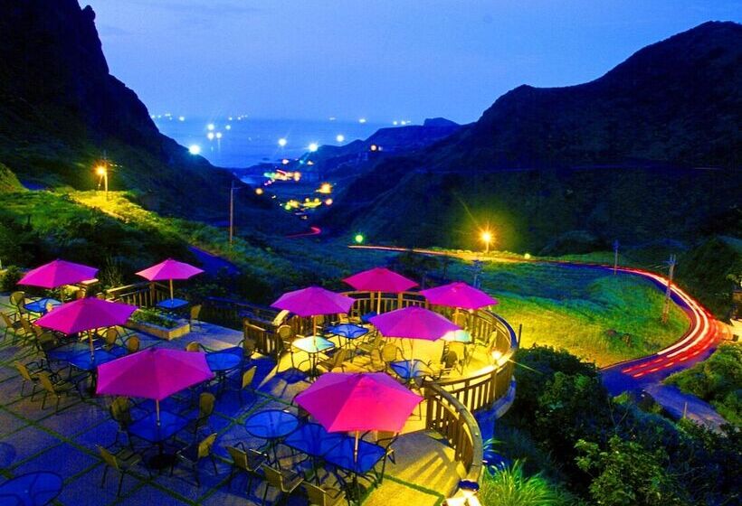 تختخواب و صبحانه Formosa Arcadian Villa