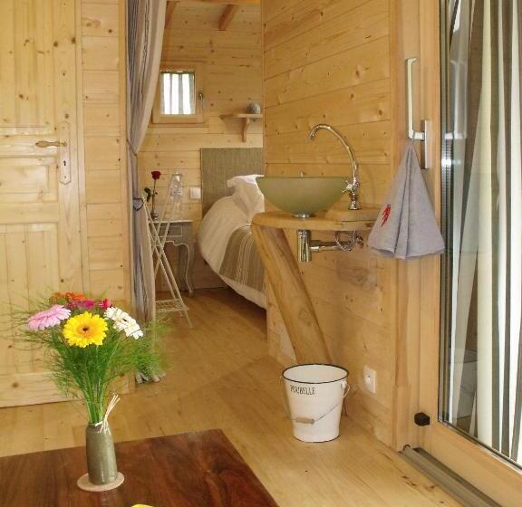 ベッドアンドブレックファースト La Cabane Du Vieux Chêne