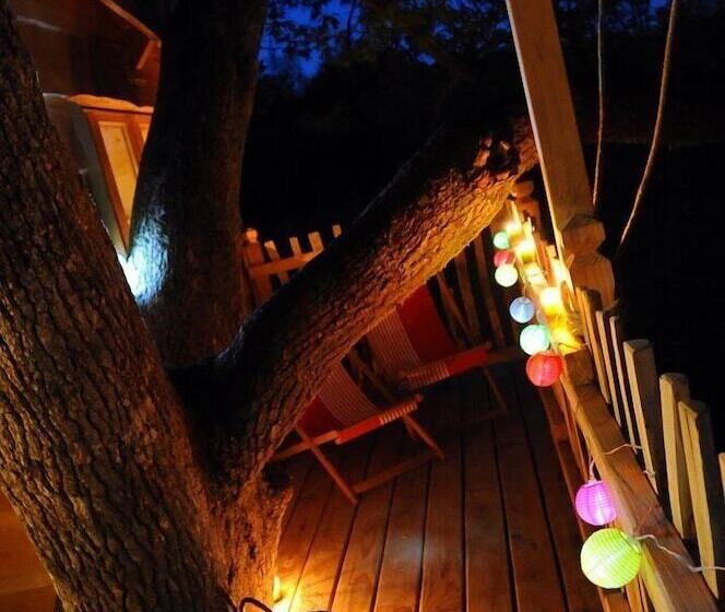 ベッドアンドブレックファースト La Cabane Du Vieux Chêne