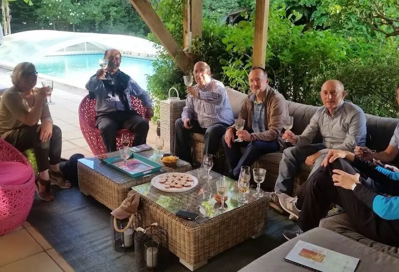 Aamiaismajoitus (B&B) Le Clos D'any