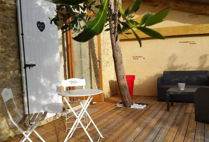 Aamiaismajoitus (B&B) Le Clos D'any