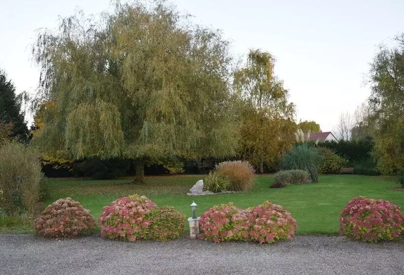 Aamiaismajoitus (B&B) Le Clos Du Clocher